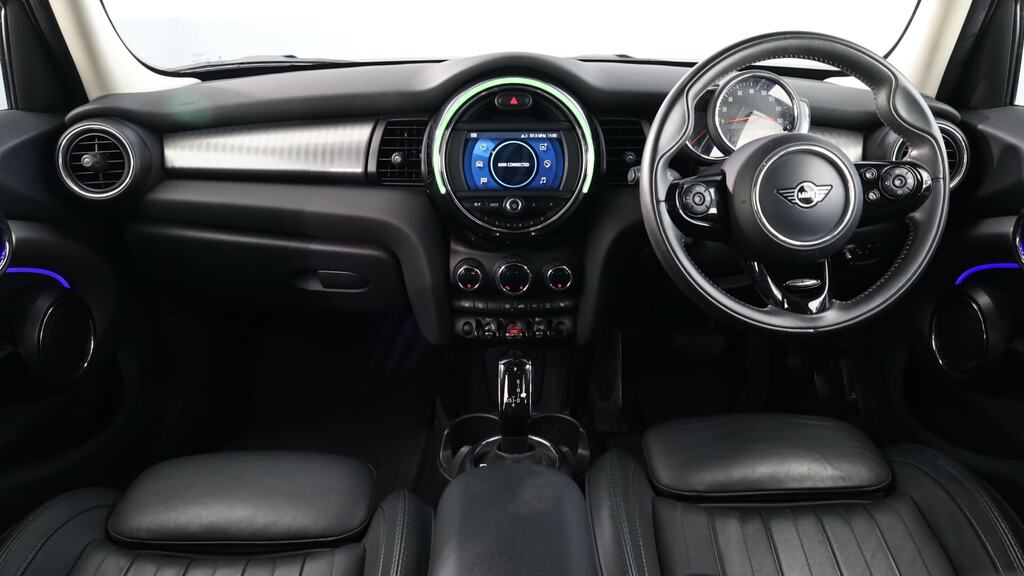 Mini Hatch 1.5 Cooper Exclusive II Comfortnav Pck EK70OFU Grey #4