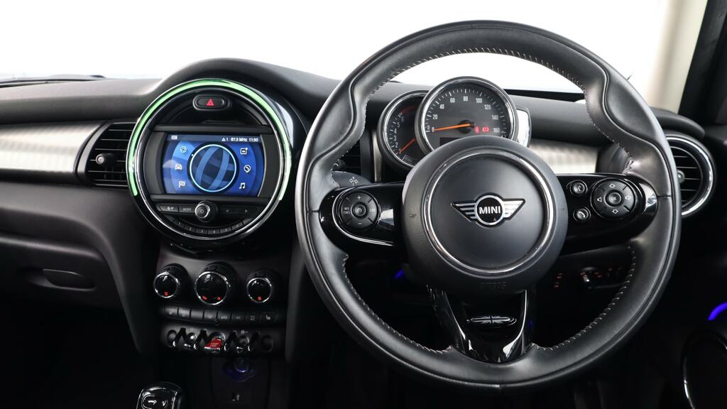 Mini Hatch 1.5 Cooper Exclusive II Comfortnav Pck EK70OFU Grey #5