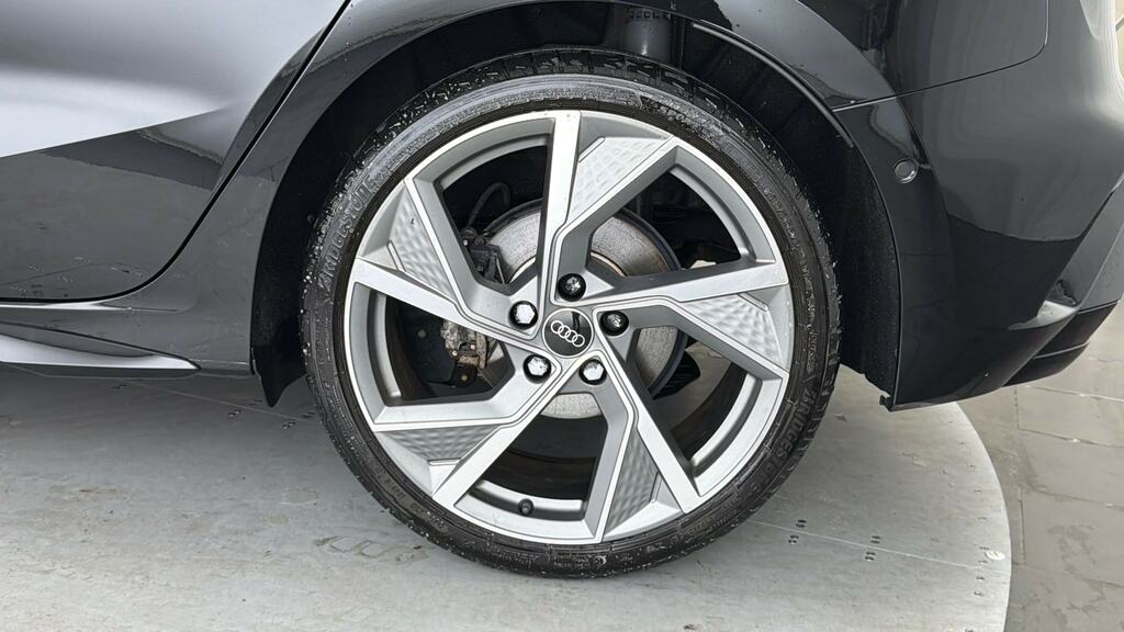 Audi A3 1.5 Tfsi 150 Black Ed S Tronic Tech Pack KJ25WHZ Black #5