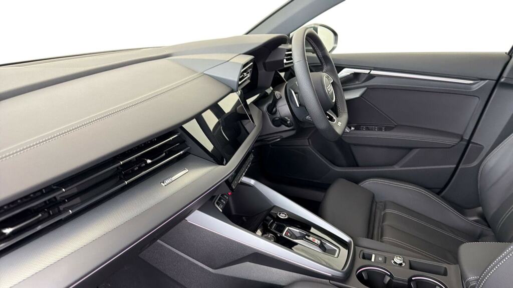 Audi A3 1.5 Tfsi 150 S Line S Tronic KN75XNK Grey #2