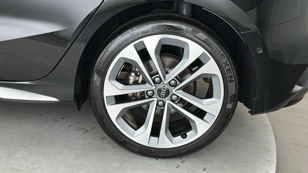 Audi A3 1.5 Tfsi 150 S Line S Tronic KJ25GXS Black #5
