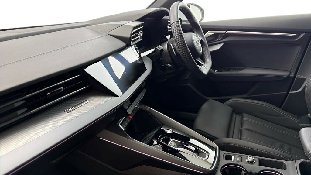 Audi A3 35 Tfsi S Line S Tronic KJ25XSO White #2