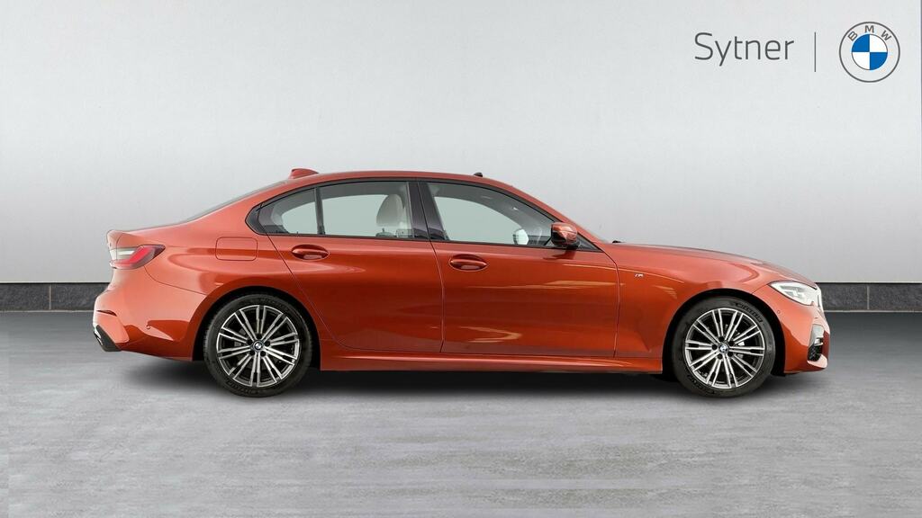BMW 3 Series 320I M Sport Step BC22HZM Orange #3