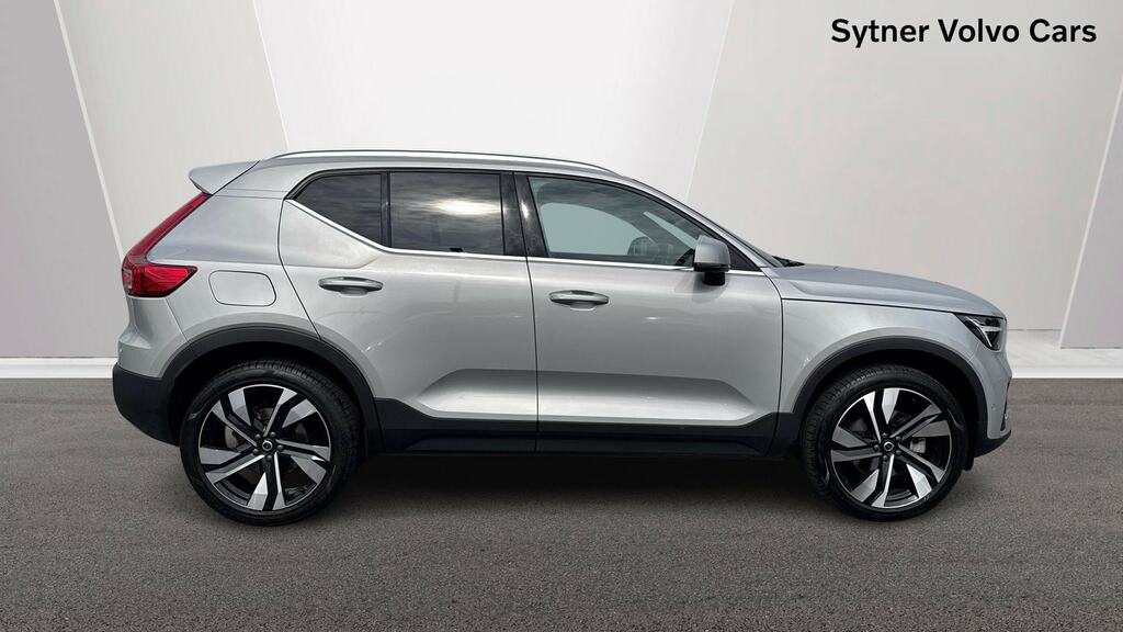 Volvo XC40 2.0 B3p Ultra Bright VK74YKG Silver #3