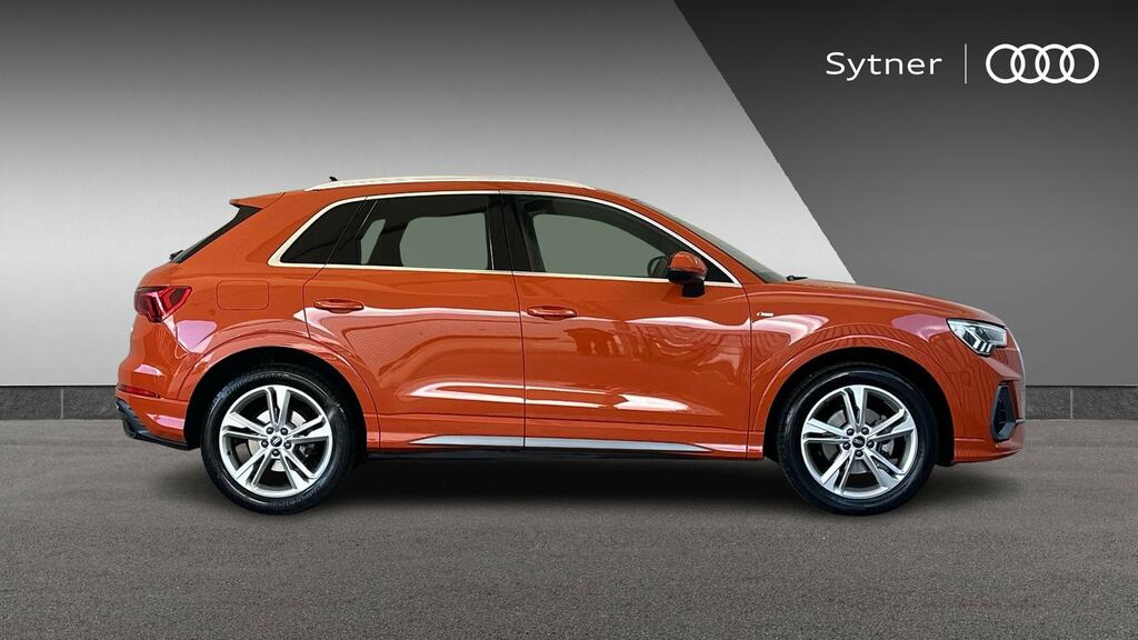 Audi Q3 35 Tfsi S Line S Tronic KE22RFJ Orange #4