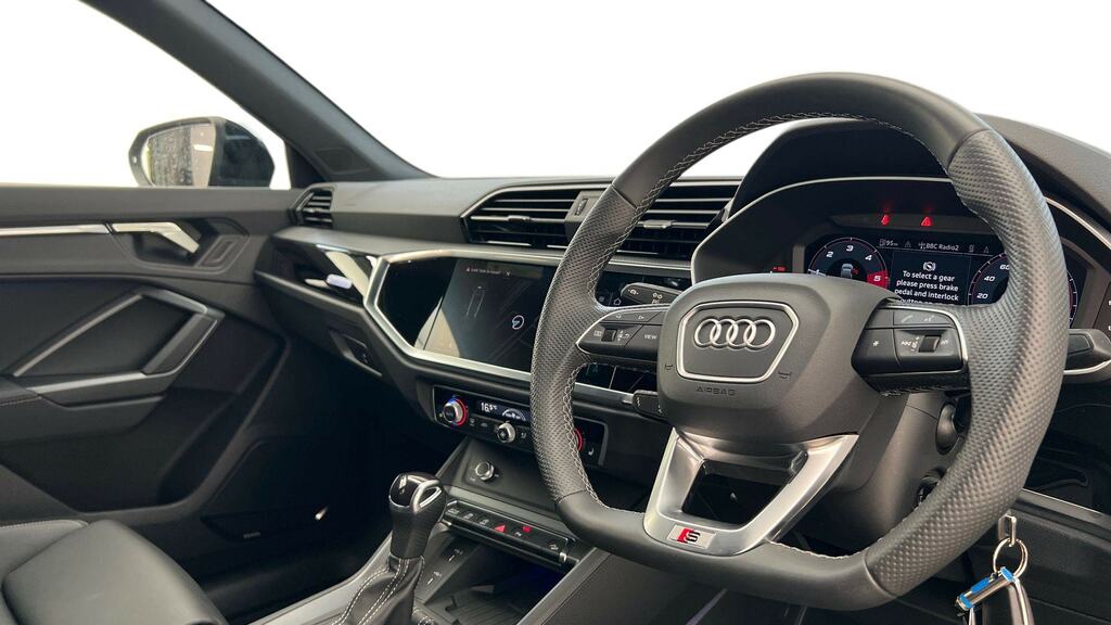 Audi Q3 35 Tdi Black Edition S Tronic Tech Pack RV75XTR Black #6