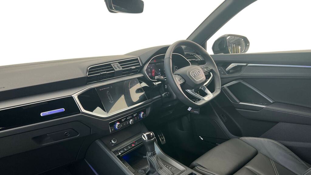 Audi Q3 35 Tdi Black Edition S Tronic Tech Pack RV75XTR Black #2