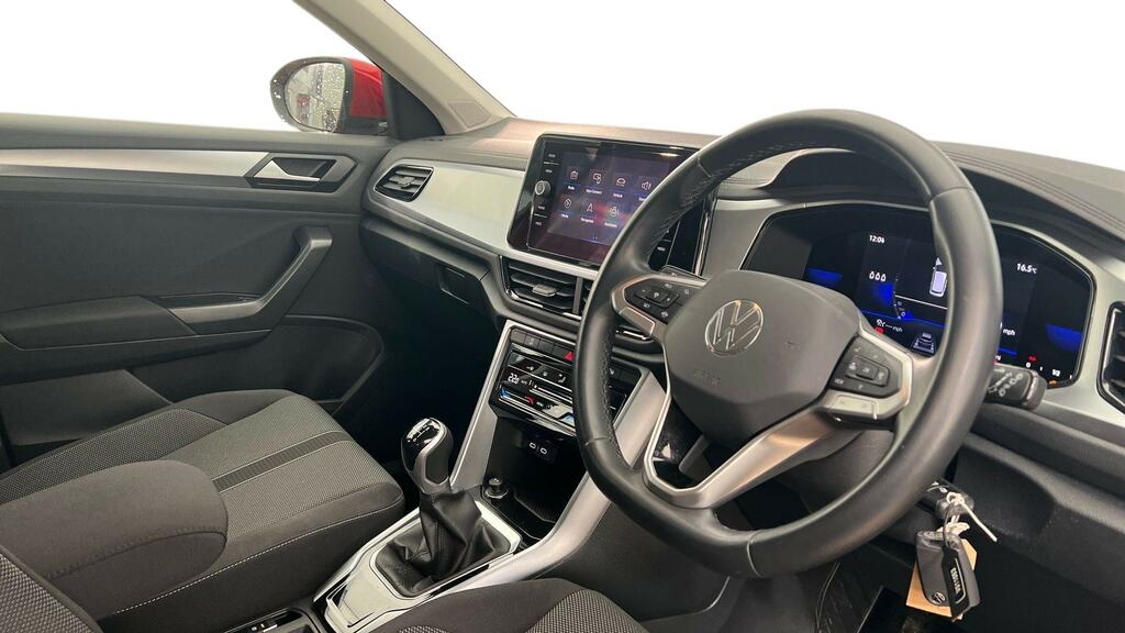 Volkswagen T-Roc 1.0 Tsi Life CX73PZN Red #6