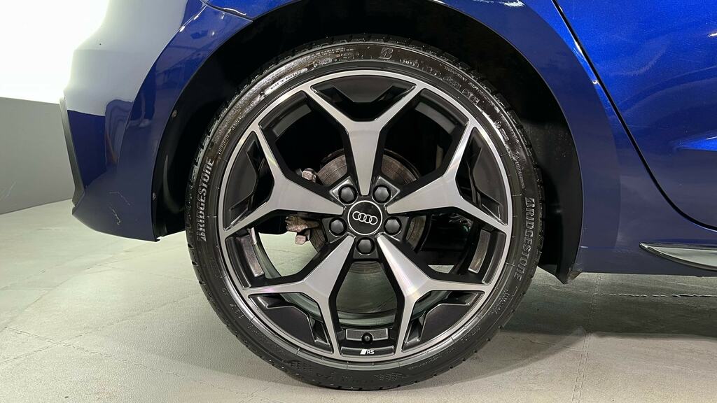 Audi A1 35 Tfsi Black Edition S Tronic FL75CFY Blue #5