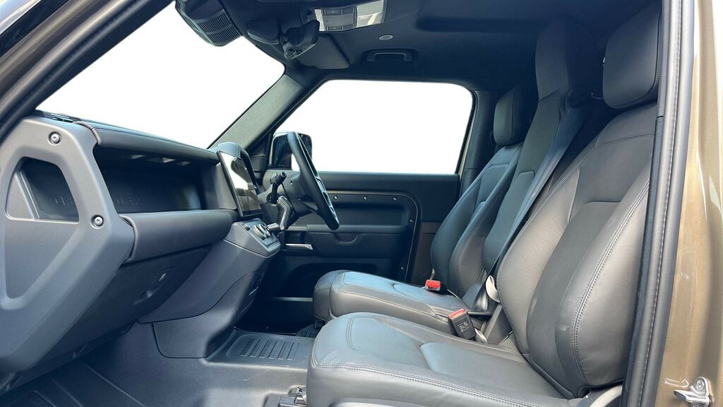 Land Rover Defender 90 3.0 D250 Hard Top X-dynamic Hse 3 Seat YH26XON Black #3