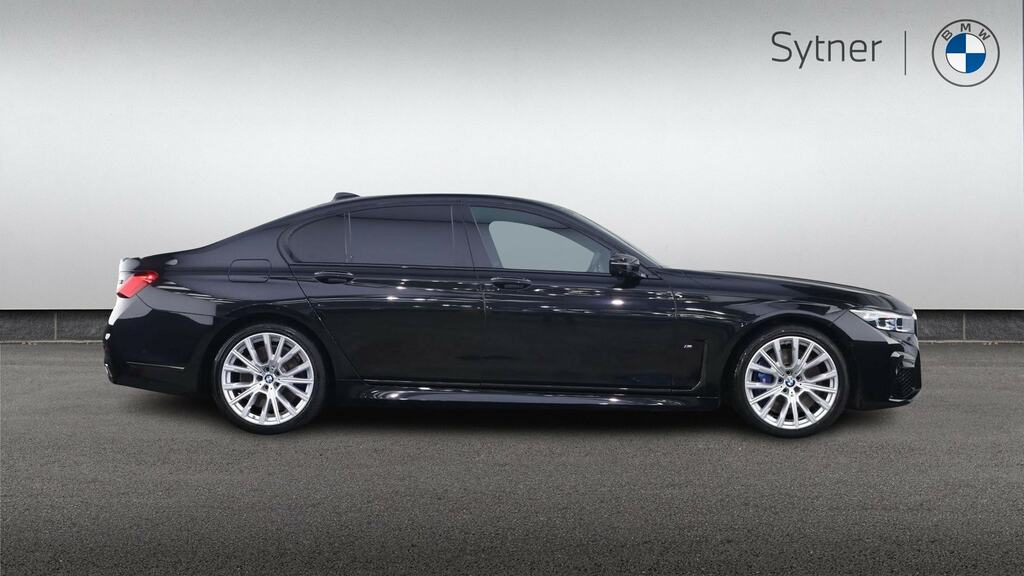 BMW 7 Series 740I M Sport Black #3