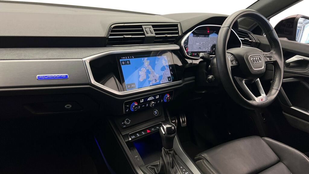 Audi Q3 40 Tdi 200 Quattro Vorsprung S Tronic RK71KYW Grey #2