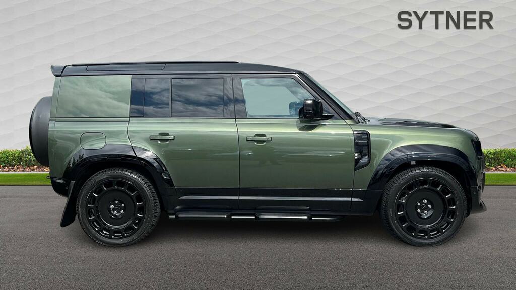 Land Rover Defender 110 3.0 D250 Hard Top X-dynamic Se 3 Seat MT26EVL Green #5