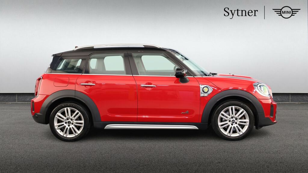 Mini Countryman 1.5 Cooper S E Exclusive All4 Phev Comf YE70MKJ Red #3