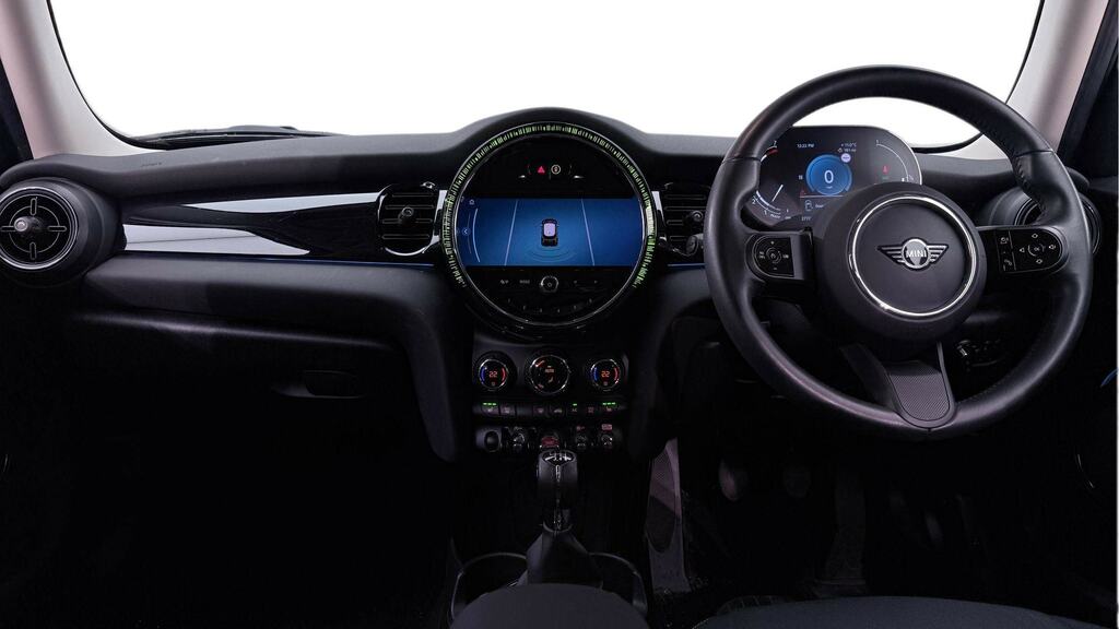 Mini Hatch 1.5 Cooper Classic Premium YR23NDJ Silver #4