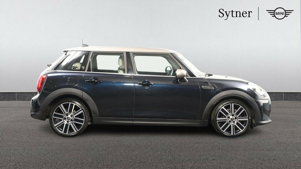 Mini Hatch 1.5 Cooper Exclusive Premium BG22ZWY Black #3