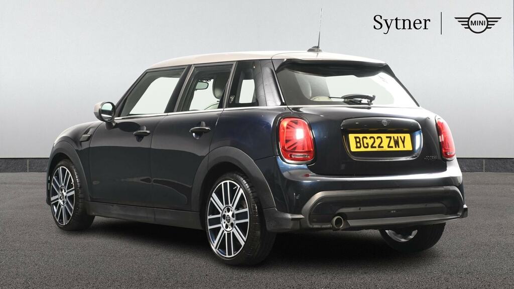 Mini Hatch 1.5 Cooper Exclusive Premium BG22ZWY Black #2