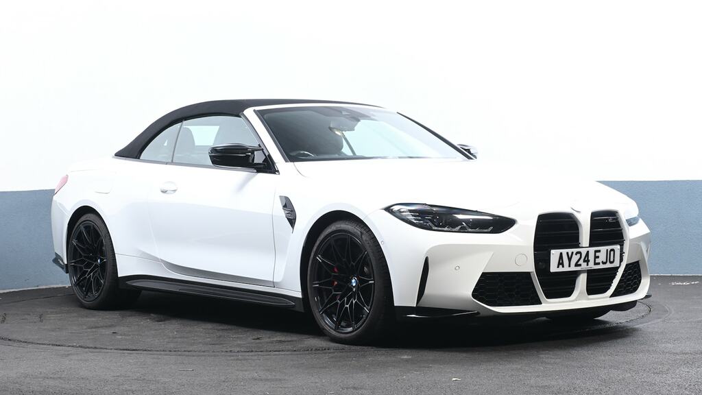 BMW M4 M4 Xdrive Competition M Step White