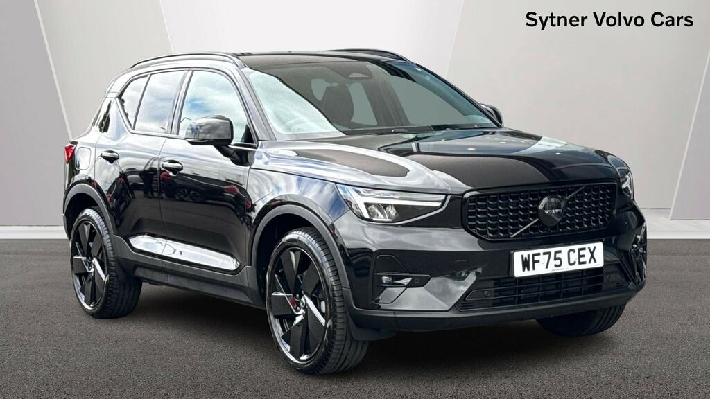 Volvo XC40 2.0 B4p Plus Black Edition Black
