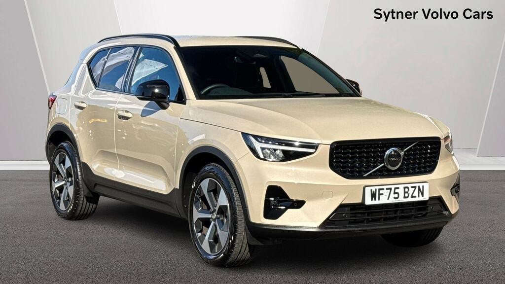 Volvo XC40 2.0 B4p Plus Dark Brown