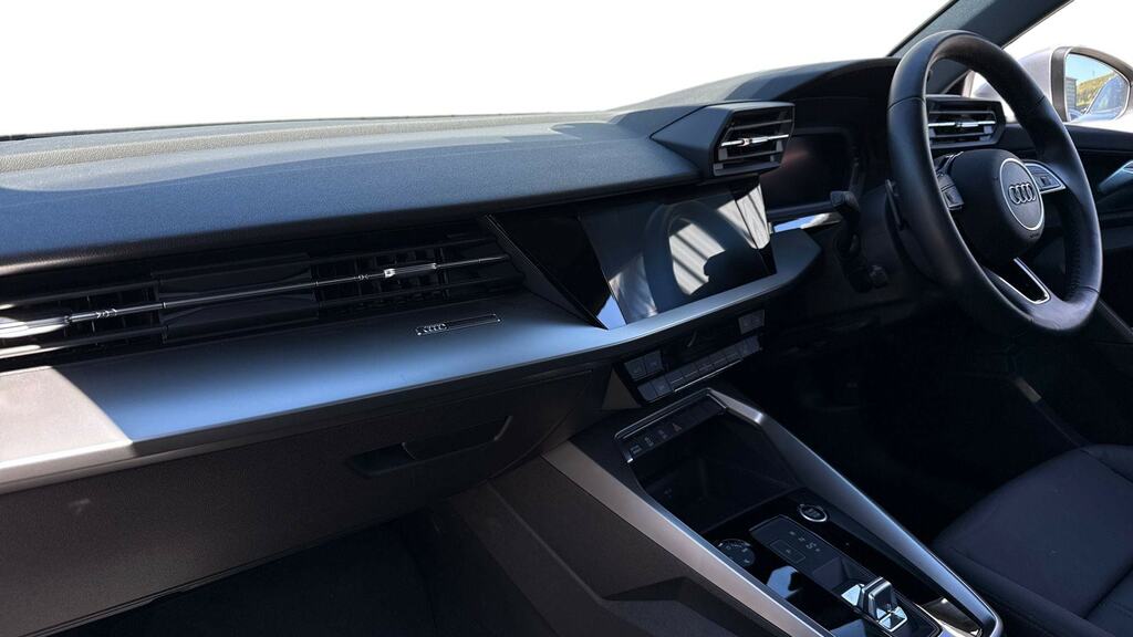 Audi A3 35 Tfsi Sport S Tronic Silver #2