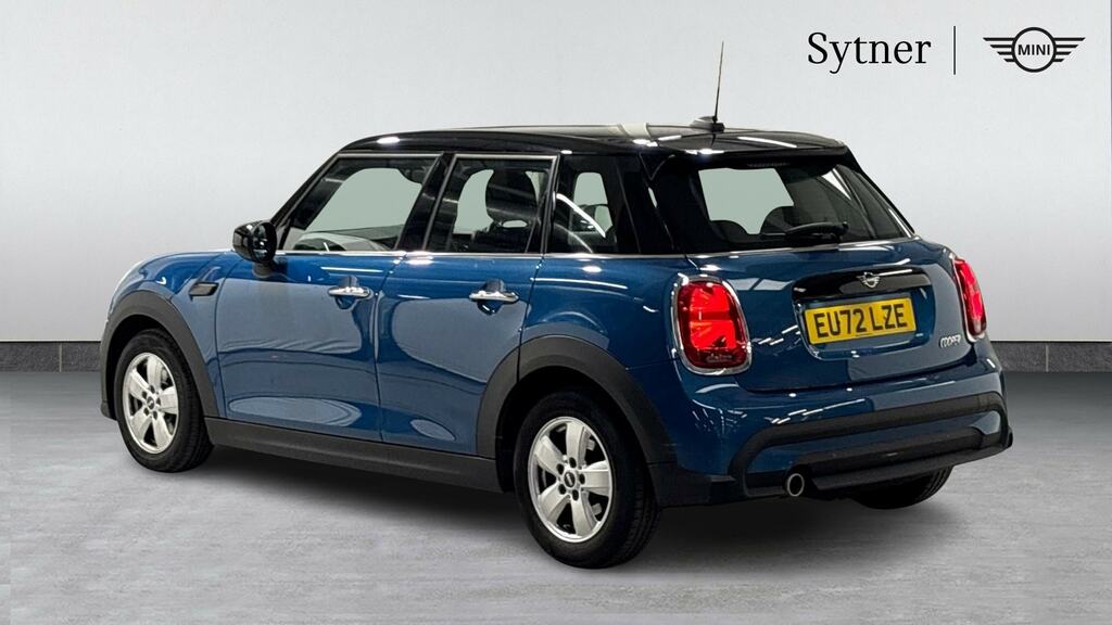Mini Hatch 1.5 Cooper Classic Premium EU72LZE Blue #2
