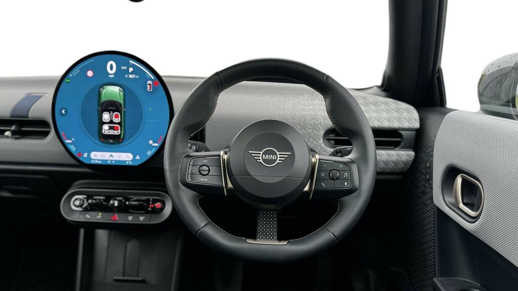 Mini Hatch 1.5 C Exclusive Level 3 YB25KGY Green #5