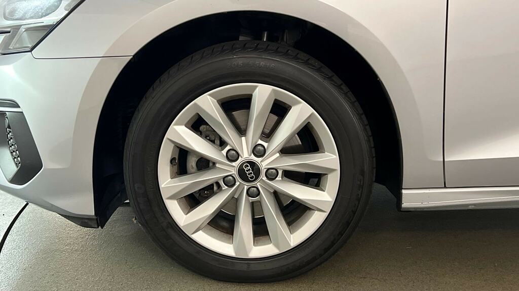 Audi A3 30 Tfsi Technik FD23UOW Silver #5