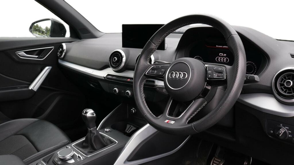 Audi Q2 35 Tfsi S Line YD72DRZ Black #6