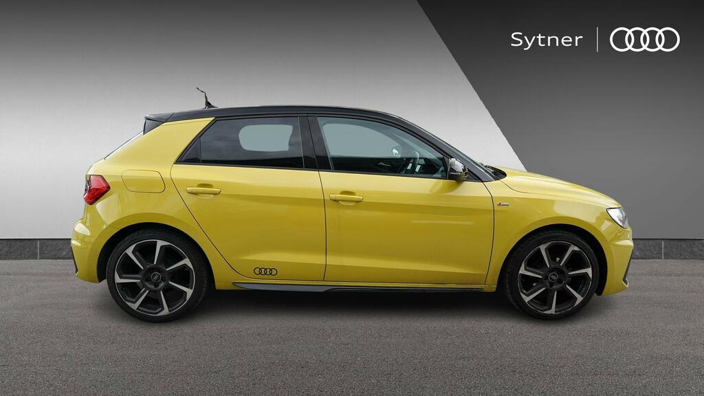 Audi A1 25 Tfsi Black Edition YD73DHM Yellow #4