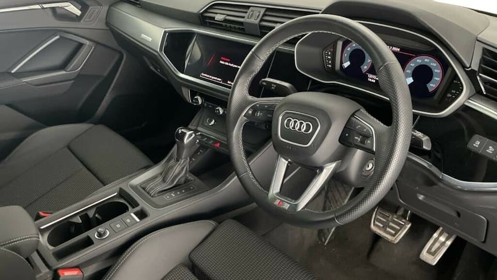 Audi Q3 35 Tfsi S Line S Tronic GM23WOD Black #6