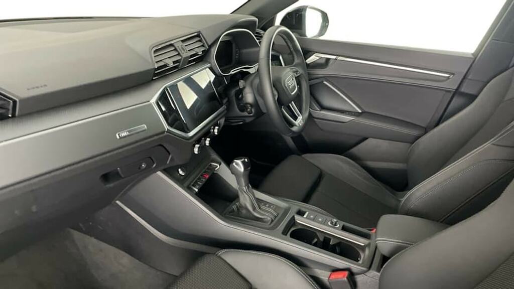 Audi Q3 35 Tfsi S Line S Tronic GM23WOD Black #2