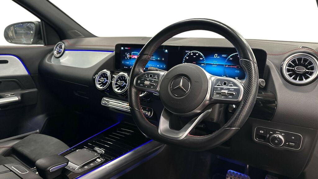 Mercedes-Benz EQA Eqa 250 140Kw Amg Line Premium 66.5Kwh KT21CKF Black #3