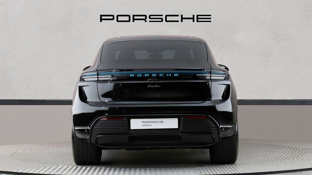 Porsche Macan 470Kw Turbo 100Kwh Black #5