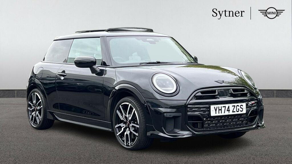 Mini Hatch 1.5 C Sport Level 2 Black