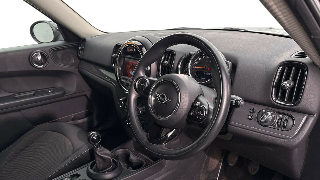 Mini Countryman 1.5 Cooper Nav Pack FA18VLJ White #6