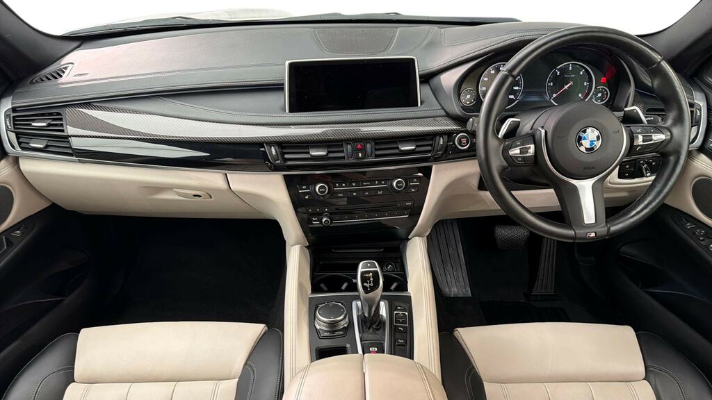 BMW X6 Xdrive30d M Sport Edition Step VX68SPZ White #4