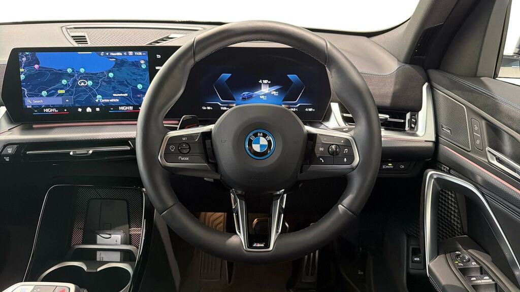 BMW iX2 150Kw Edrive20 M Sport 65Kwh Techpro YE75USG Blue #5