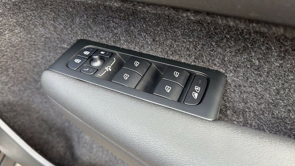 Volvo XC40 P8 78Kwh First Edition Awd Grey #25