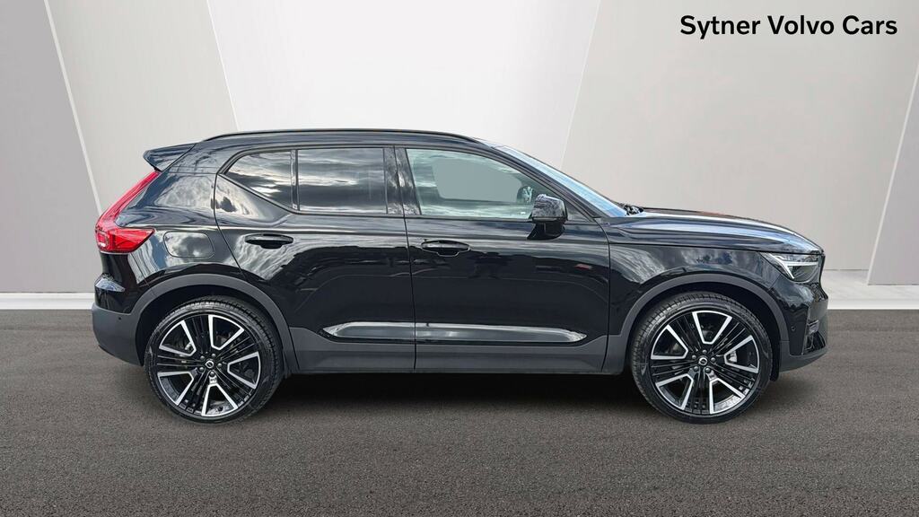 Volvo XC40 2.0 B3p Ultra Bright WF75JVN Black #3