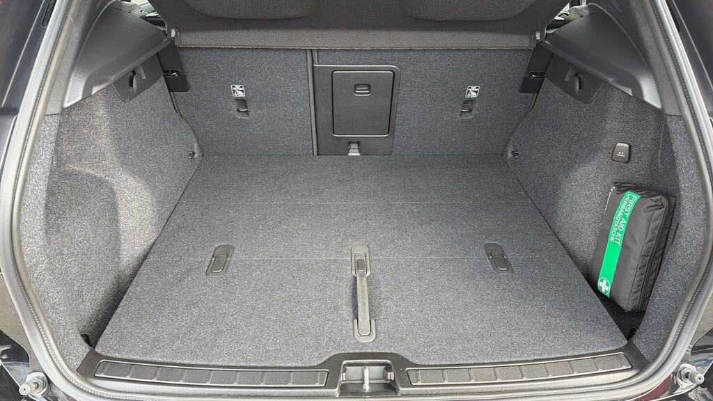 Volvo XC40 P8 78Kwh First Edition Awd Grey #17