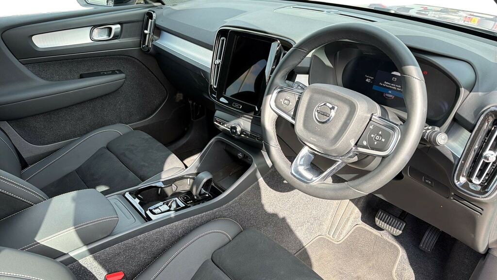 Volvo XC40 2.0 B3p Plus Dark MJ75YFK Silver #5