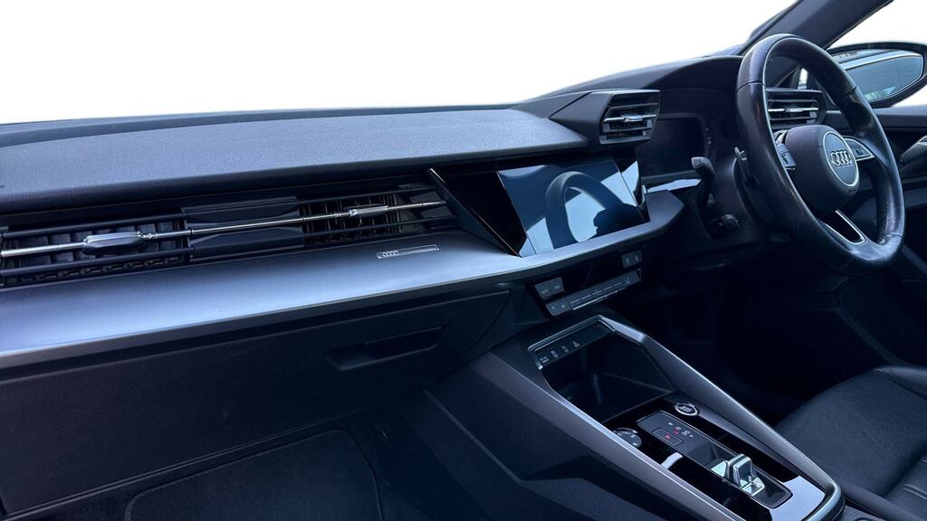 Audi A3 30 Tfsi Sport S Tronic YF23FZO Black #2