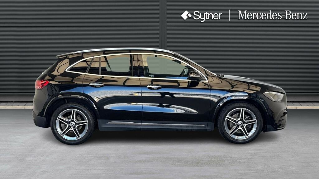 Mercedes-Benz GLA Class Gla 200 Amg Line Executive KU24XBB Black #4