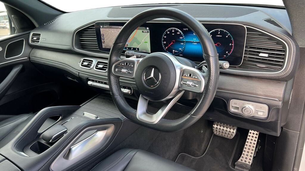 Mercedes-Benz GLE Class Gle 300D 4Matic Amg Line Premium 9G-tronic Silver #3