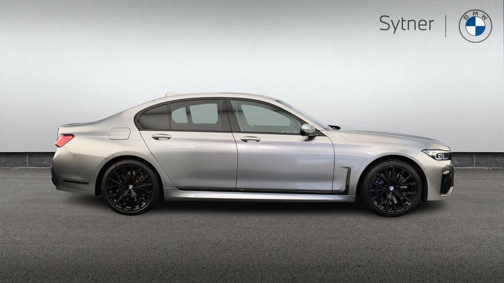 BMW 7 Series 745E M Sport GY70MLV Grey #3