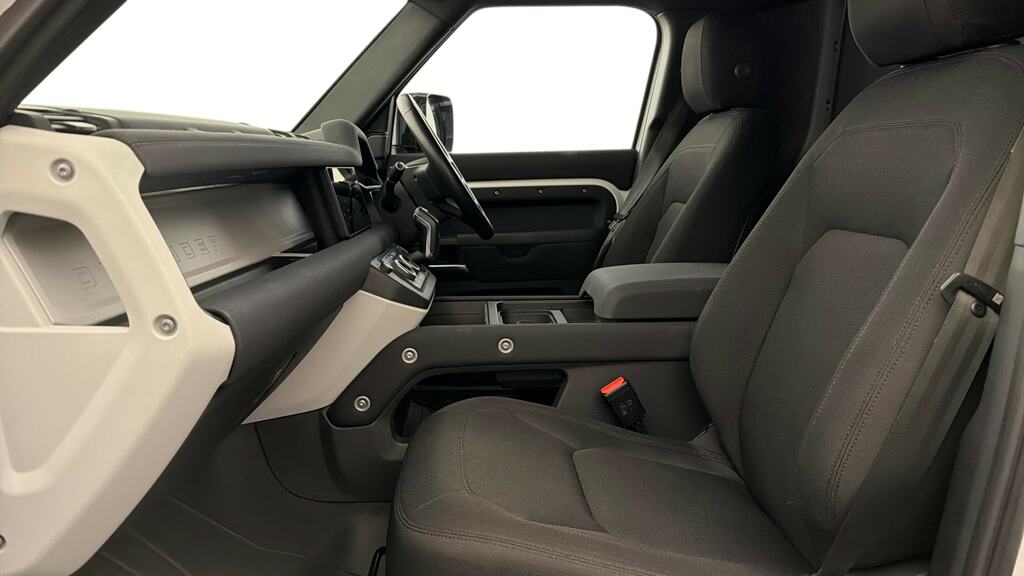 Land Rover Defender 110 3.0 D250 Hard Top KS23ATO White #3