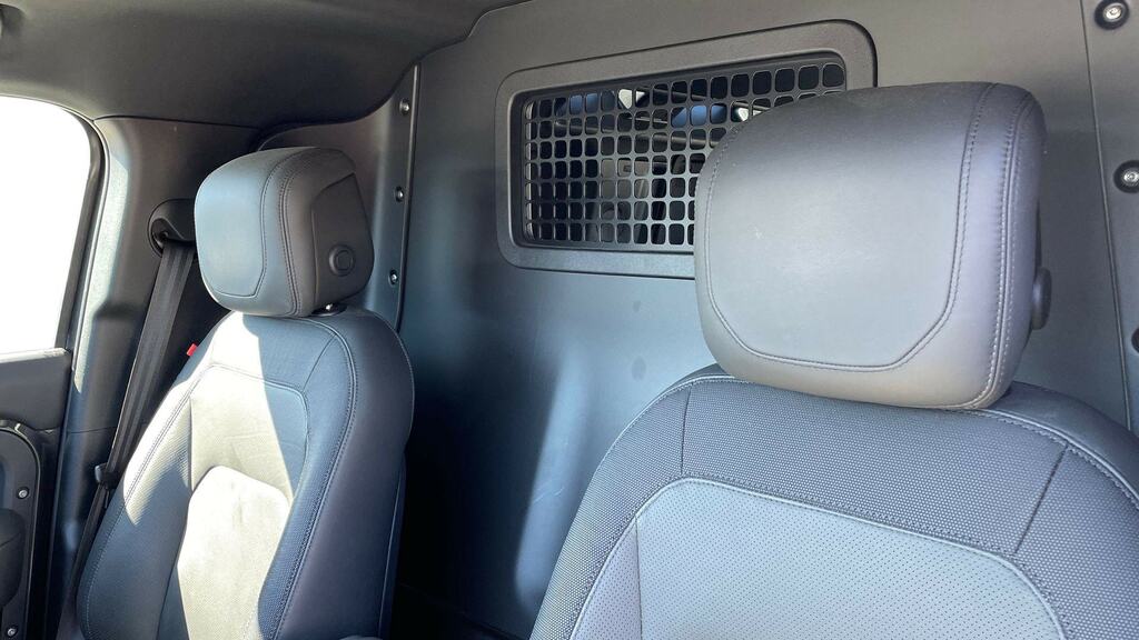 Land Rover Defender 110 3.0 D300 Hard Top X-dynamic Hse FA23LLJ Grey #4