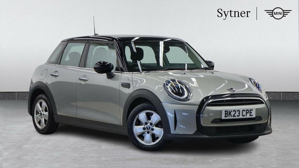 Mini Hatch 1.5 Cooper Classic Premium Silver
