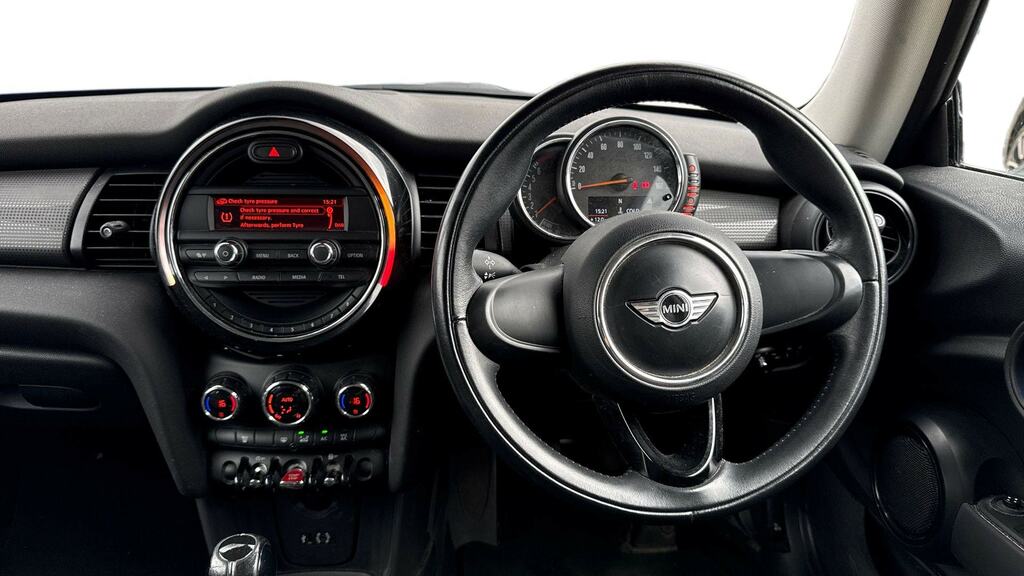 Mini Hatch 1.2 One AP64LZC White #5